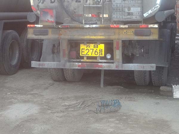 如何挑選油罐車靜電帶【經(jīng)驗分享】